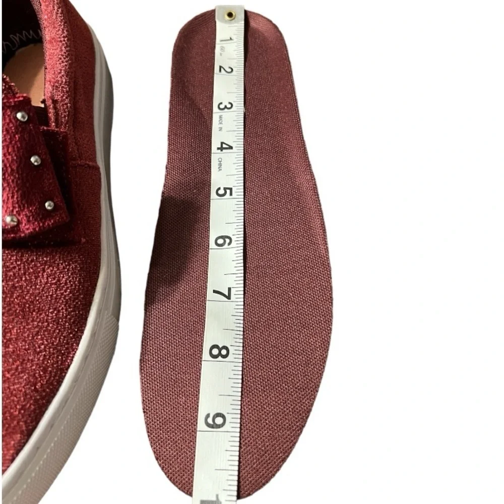 Isaac Mizrahi Womens Imbeth Casual Fashion Sneakers In Wine Vegan Size 8M